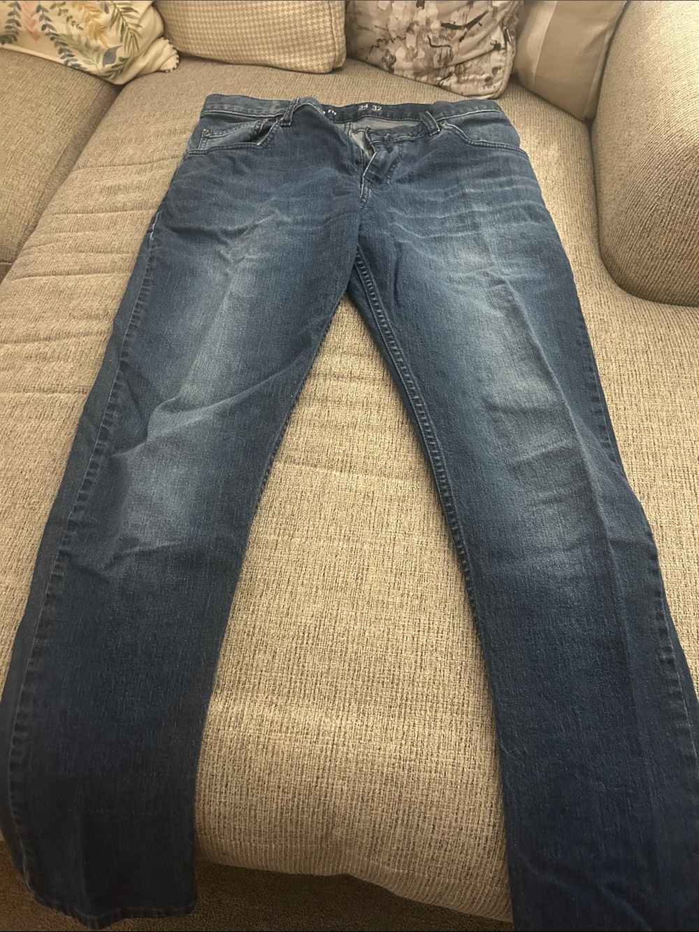 INC International Concepts Men's Dark Blue Jeans - Picture 3 of 9